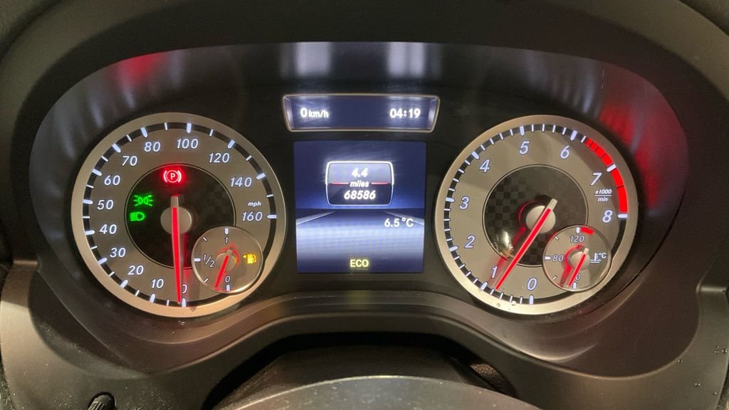 Used Mercedes-Benz A-Class 2014 for sale - 76496080: Photo 8