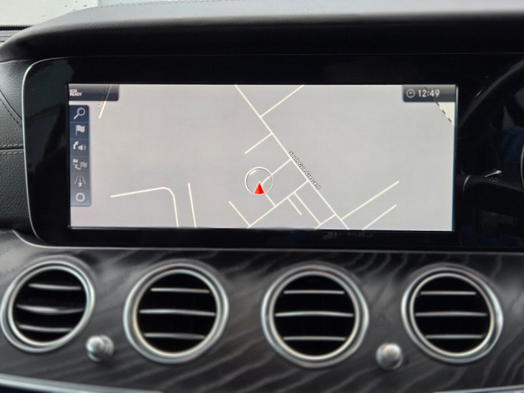 Used Mercedes-Benz E Class 2017 for sale - 76768027: Photo 30