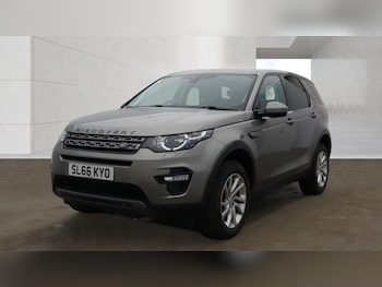 Used Land Rover Discovery Sport 2016 for sale - 79470240: Photo