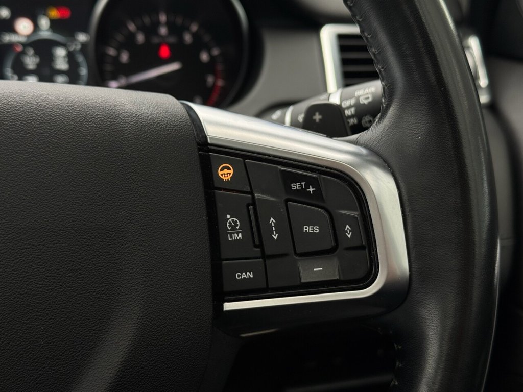 Used Land Rover Discovery Sport 2018 for sale - 76014838: Photo 15