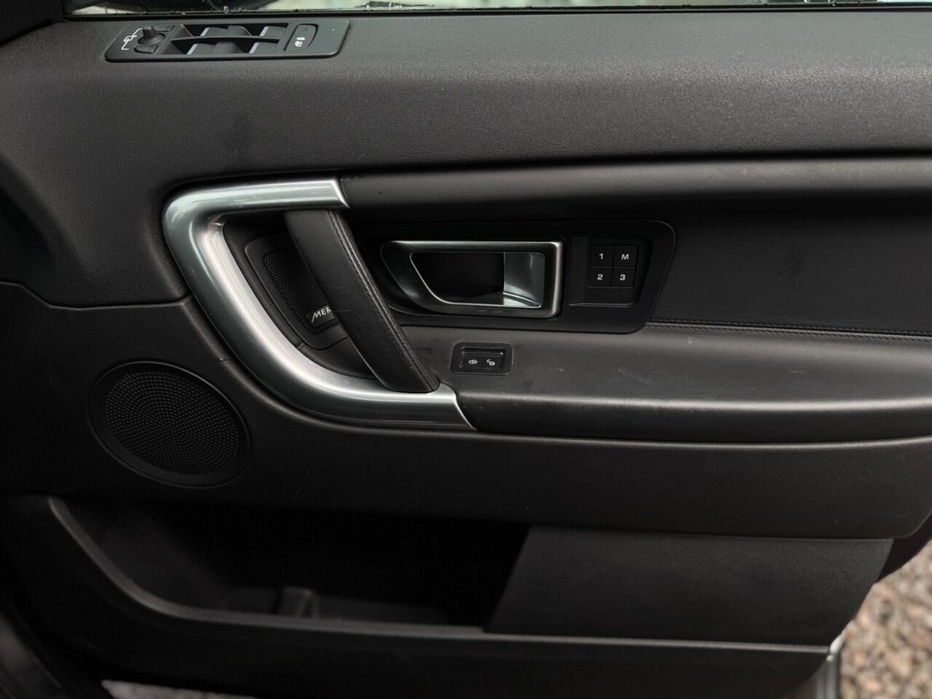 Used Land Rover Discovery Sport 2018 for sale - 76014838: Photo 19