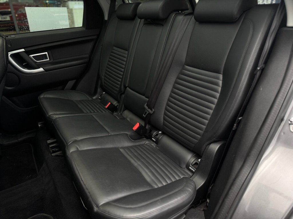 Used Land Rover Discovery Sport 2018 for sale - 76014838: Photo 31