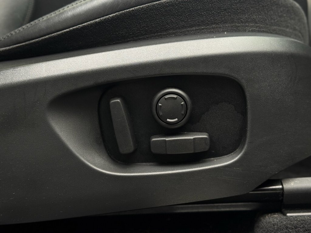 Used Land Rover Discovery Sport 2018 for sale - 76014838: Photo 32