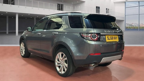 Used Land Rover Discovery Sport 2018 for sale - 76014838: Photo 3