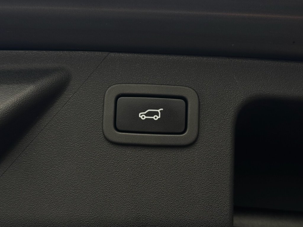 Used Land Rover Discovery Sport 2018 for sale - 76014838: Photo 9