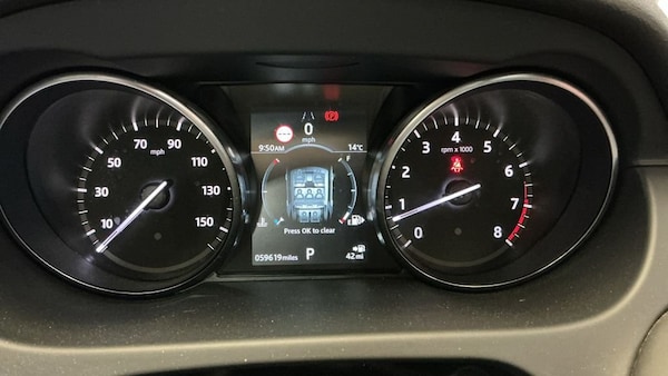 Used Land Rover Discovery Sport 2018 for sale - 76014838: Photo 9