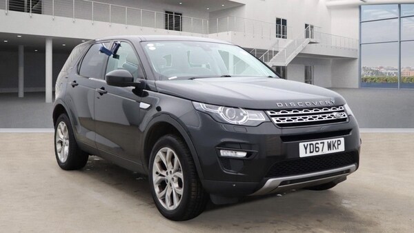 Used Land Rover Discovery Sport 2017 for sale - 76099947: Photo 1