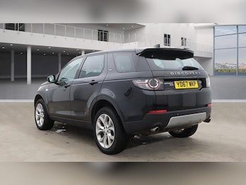 Used Land Rover Discovery Sport 2017 for sale - 76099947: Photo 3