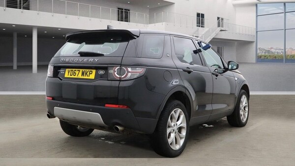 Used Land Rover Discovery Sport 2017 for sale - 76099947: Photo 4
