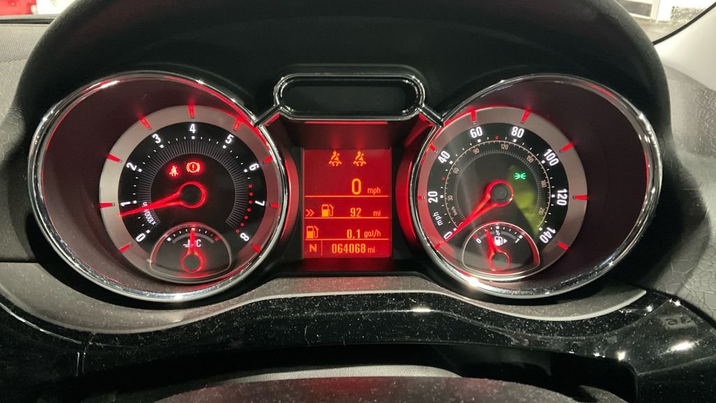 Used Vauxhall ADAM 2017 for sale - 76985957: Photo 10