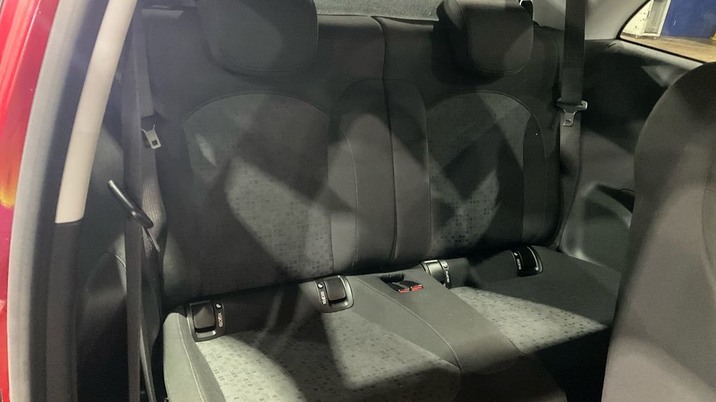 Used Vauxhall ADAM 2017 for sale - 76985957: Photo 8