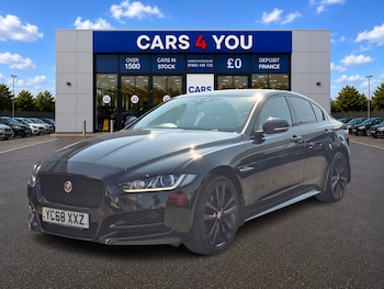 Used Jaguar XE 2018 for sale - 79506720: Photo