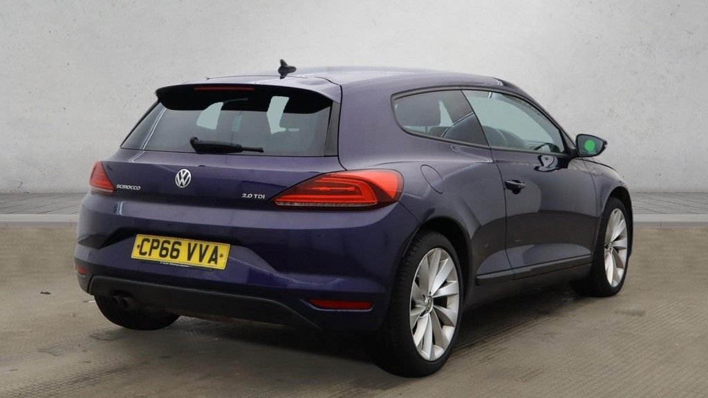 Used Volkswagen Scirocco 2017 for sale - 77212462: Photo 4