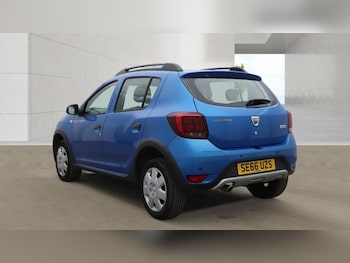 Used Dacia Sandero Stepway 2017 for sale - 78831331: Photo