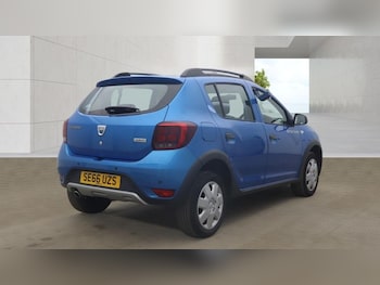 Used Dacia Sandero Stepway 2017 for sale - 78831331: Photo