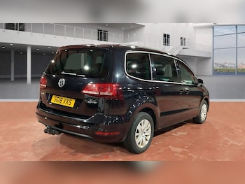 Used Volkswagen Sharan 2018 for sale - 77477614: Photo