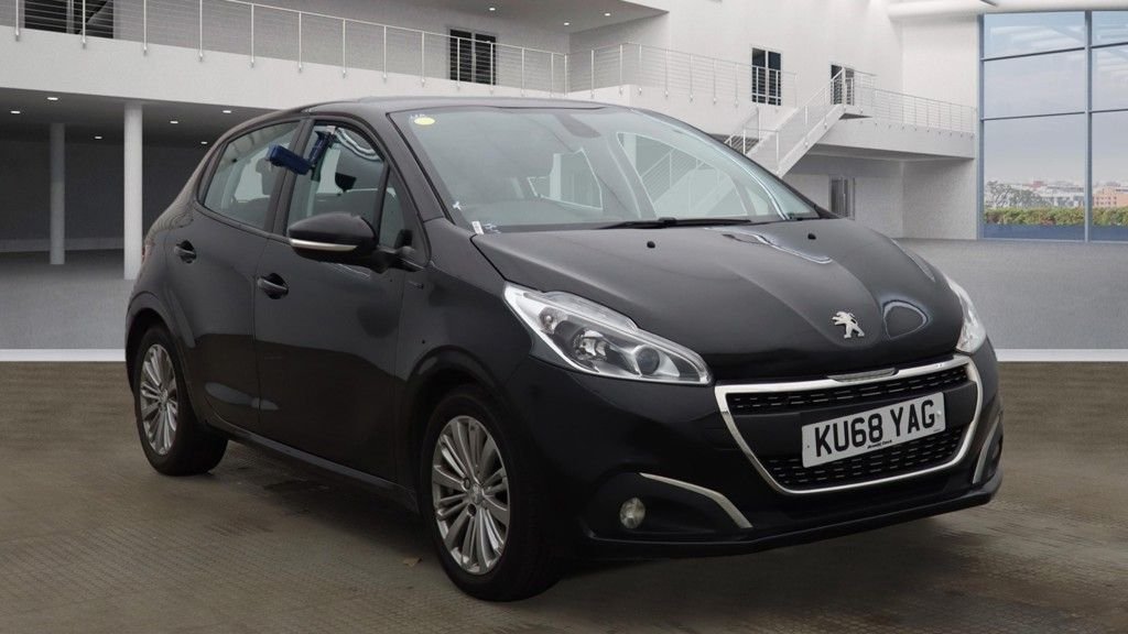 Used Peugeot 208 2018 for sale - 76665523: Photo 13