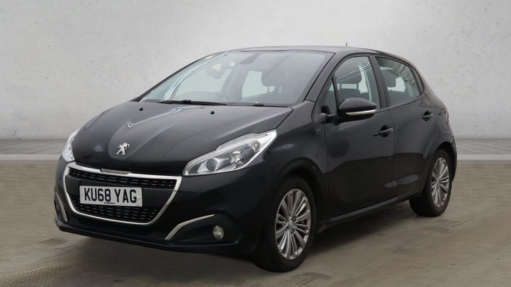 Used Peugeot 208 2018 for sale - 76665523: Photo 2