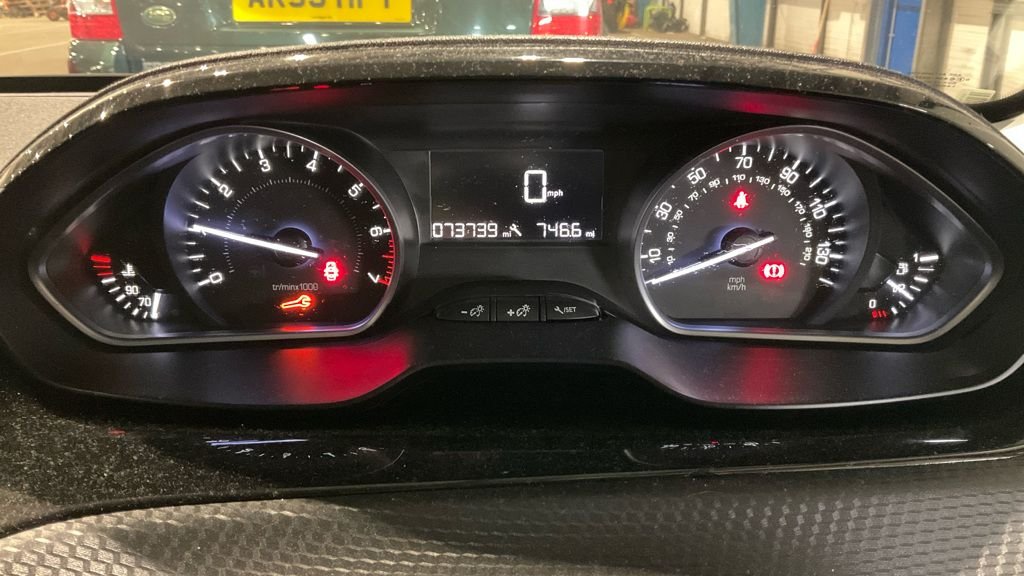 Used Peugeot 208 2018 for sale - 76665523: Photo 22