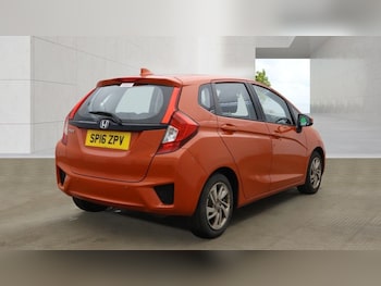 Used Honda Jazz 2016 for sale - 79397147: Photo