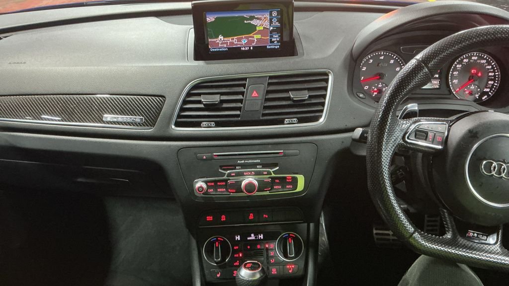 Used Audi RS Q3 2015 for sale - 76888572: Photo 21