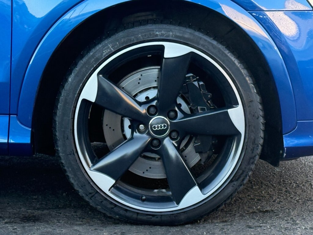 Used Audi RS Q3 2015 for sale - 76888572: Photo 28