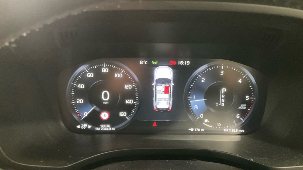 Used Volvo XC60 2019 for sale - 77785975: Photo 22