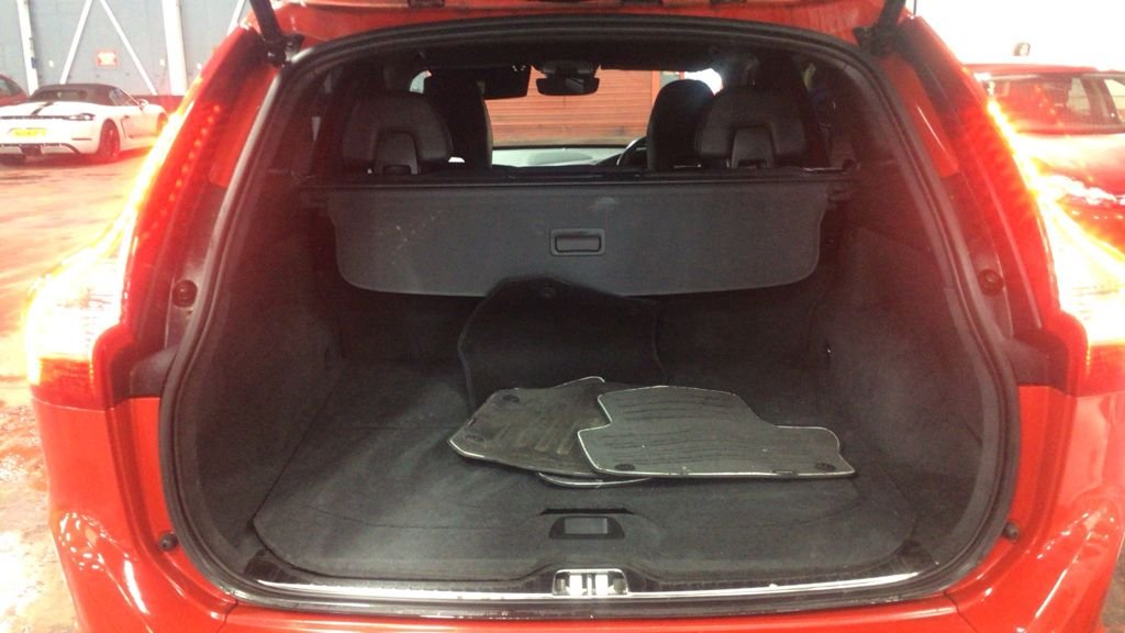 Used Volvo XC60 2015 for sale - 76593473: Photo 19