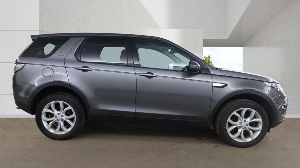 Used Land Rover Discovery Sport 2018 for sale - 78059589: Photo 11