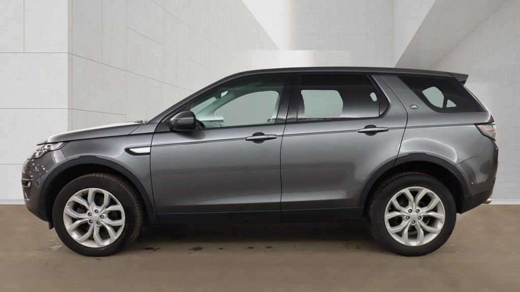 Used Land Rover Discovery Sport 2018 for sale - 78059589: Photo 12