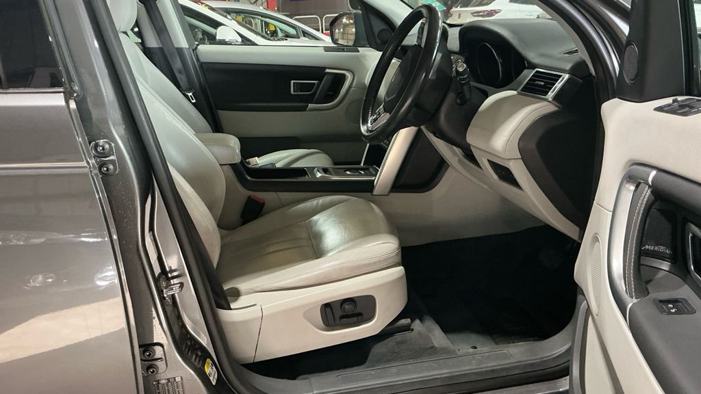 Used Land Rover Discovery Sport 2018 for sale - 78059589: Photo 15