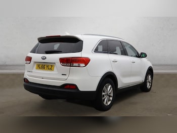 Used Kia Sorento 2017 for sale - 77360231: Photo