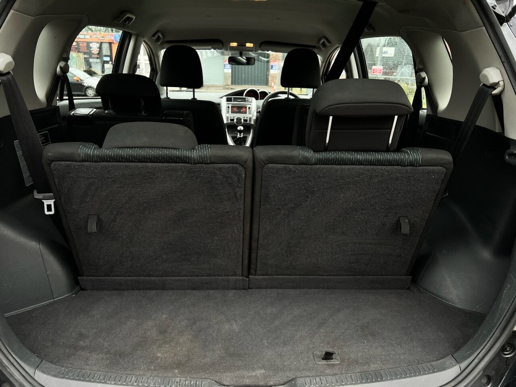 Used Toyota Verso 2012 for sale - 76496065: Photo 18