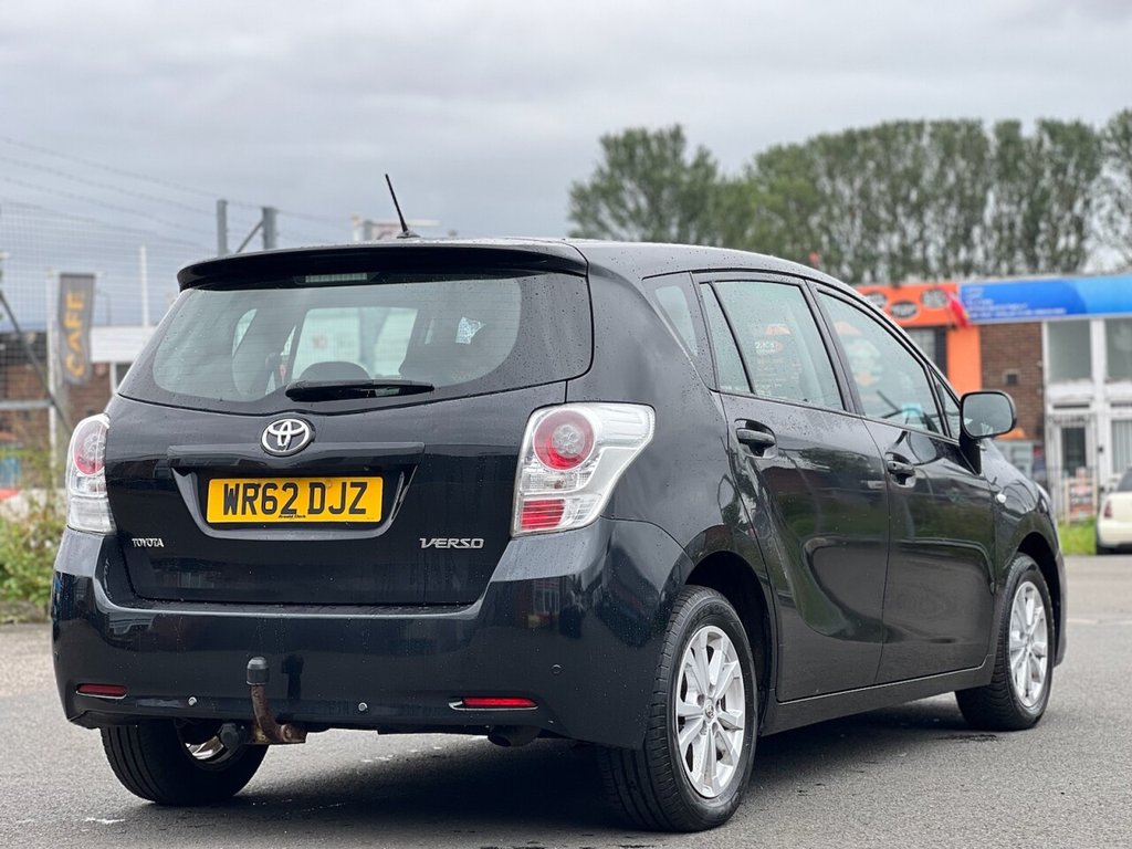 Used Toyota Verso 2012 for sale - 76496065: Photo 6