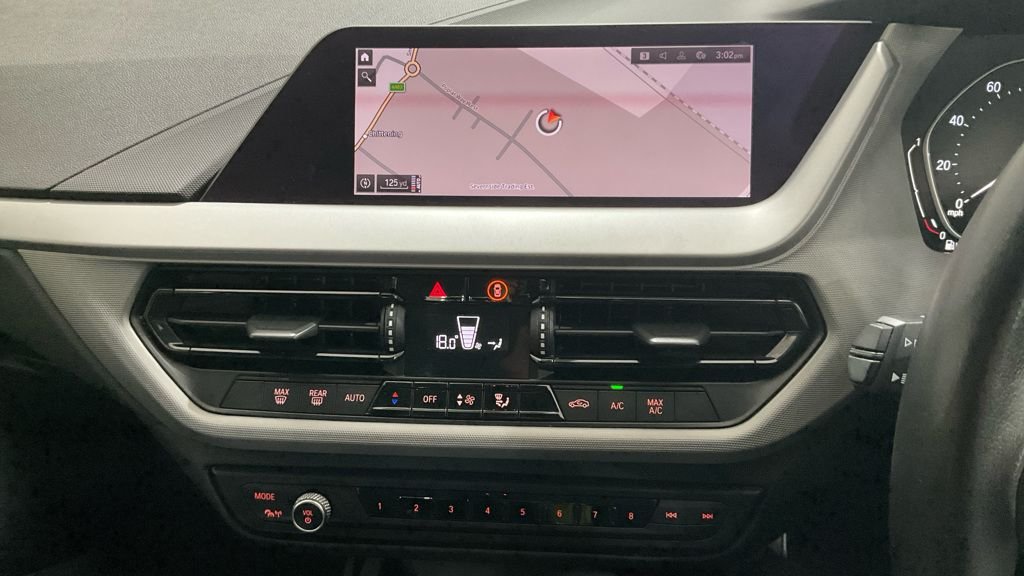 Used BMW 1 Series 2020 for sale - 76454526: Photo 11