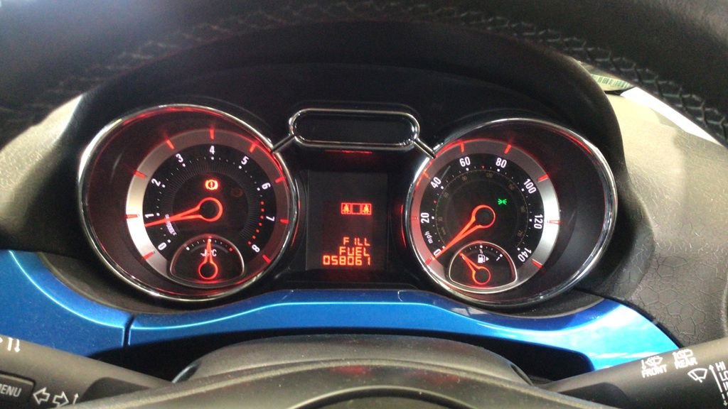 Used Vauxhall ADAM 2014 for sale - 76496067: Photo 8