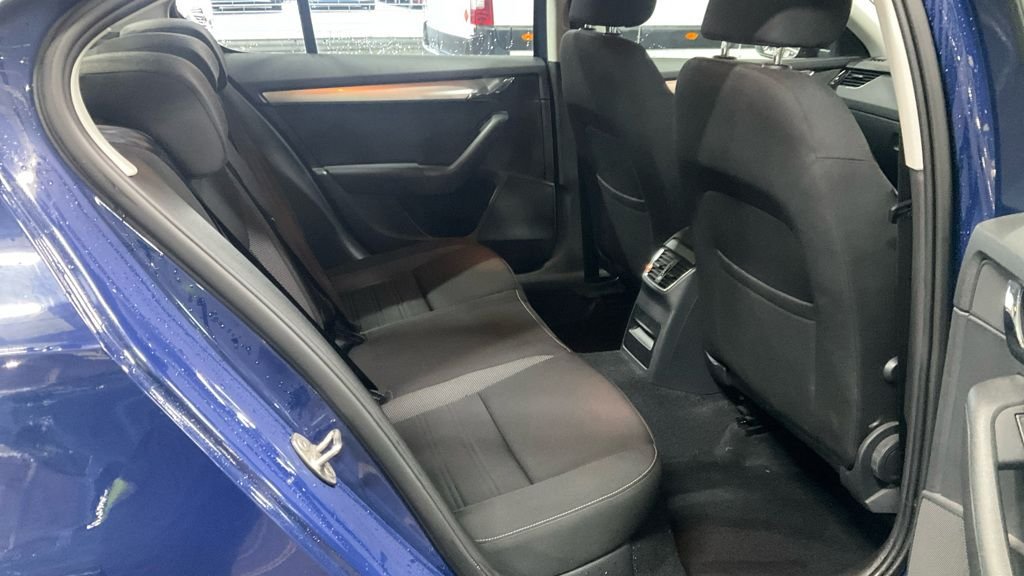 Used Skoda Octavia 2017 for sale - 77276574: Photo 9