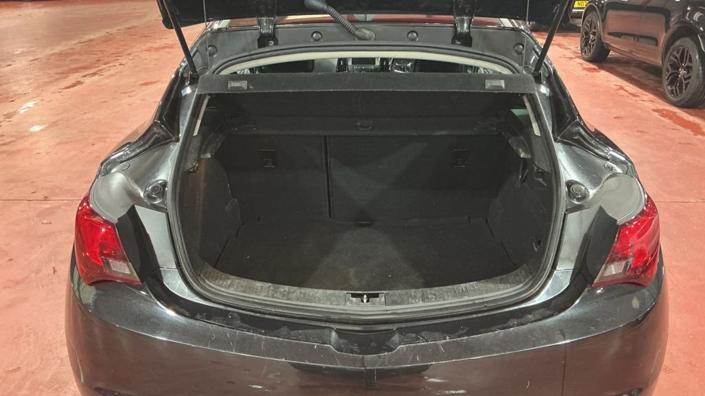 Used Vauxhall Astra GTC 2016 for sale - 77525854: Photo 13