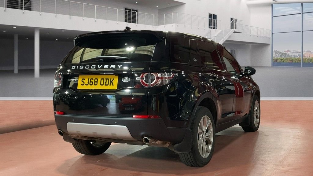 Used Land Rover Discovery Sport 2018 for sale - 78022067: Photo 10