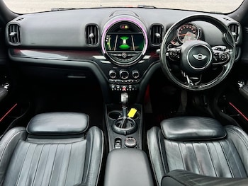 Used MINI Countryman 2017 for sale - 76867300: Photo