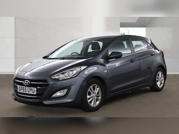 Used Hyundai i30 2015 for sale - 79050904: Photo