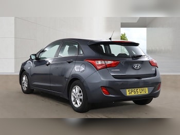 Used Hyundai i30 2015 for sale - 79050904: Photo