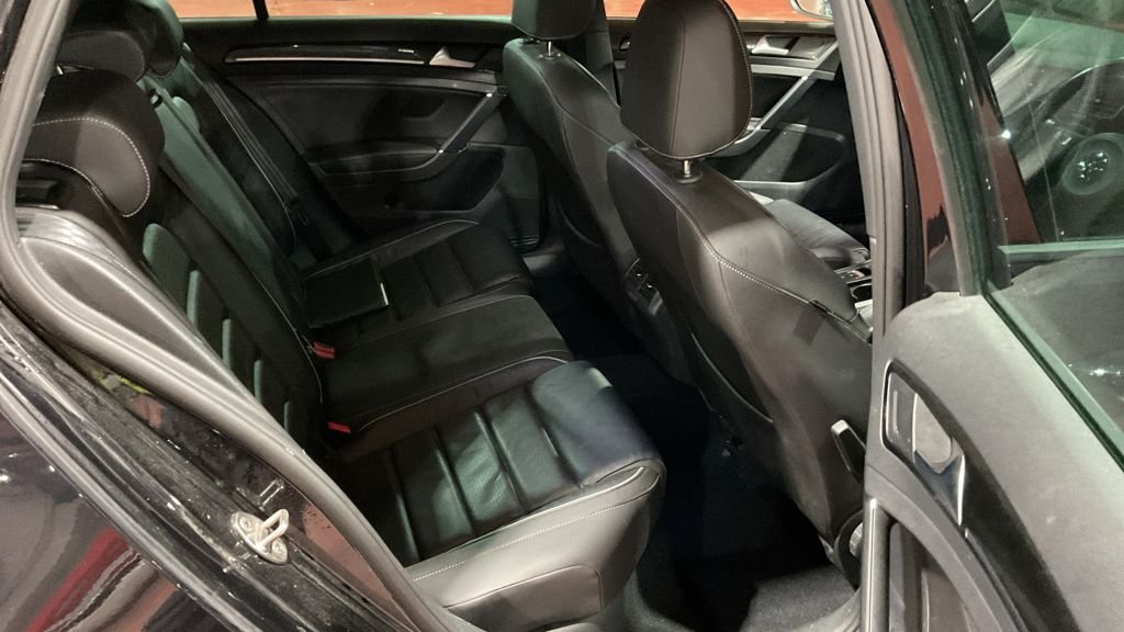 Used Volkswagen Golf 2018 for sale - 77680802: Photo 14