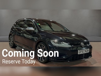 Used Volkswagen Golf 2018 for sale - 77680802: Photo