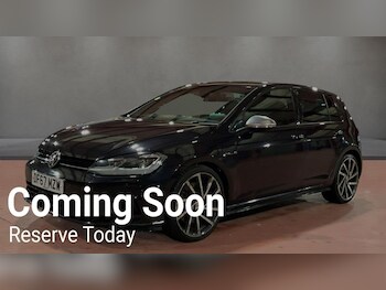 Used Volkswagen Golf 2018 for sale - 77680802: Photo