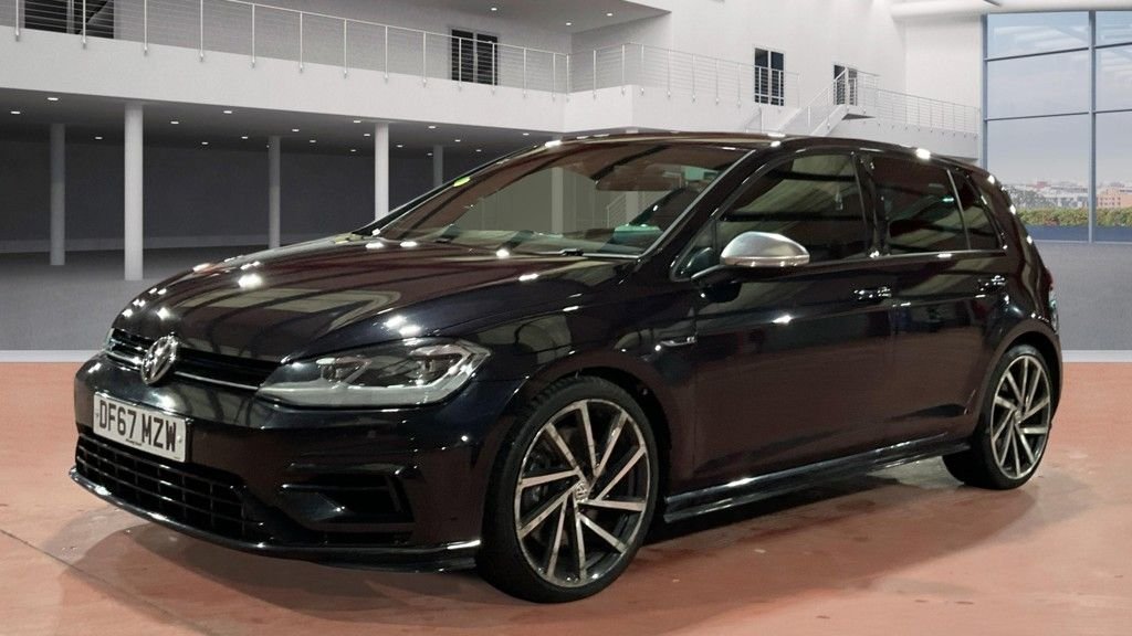 Used Volkswagen Golf 2018 for sale - 77680802: Photo 8