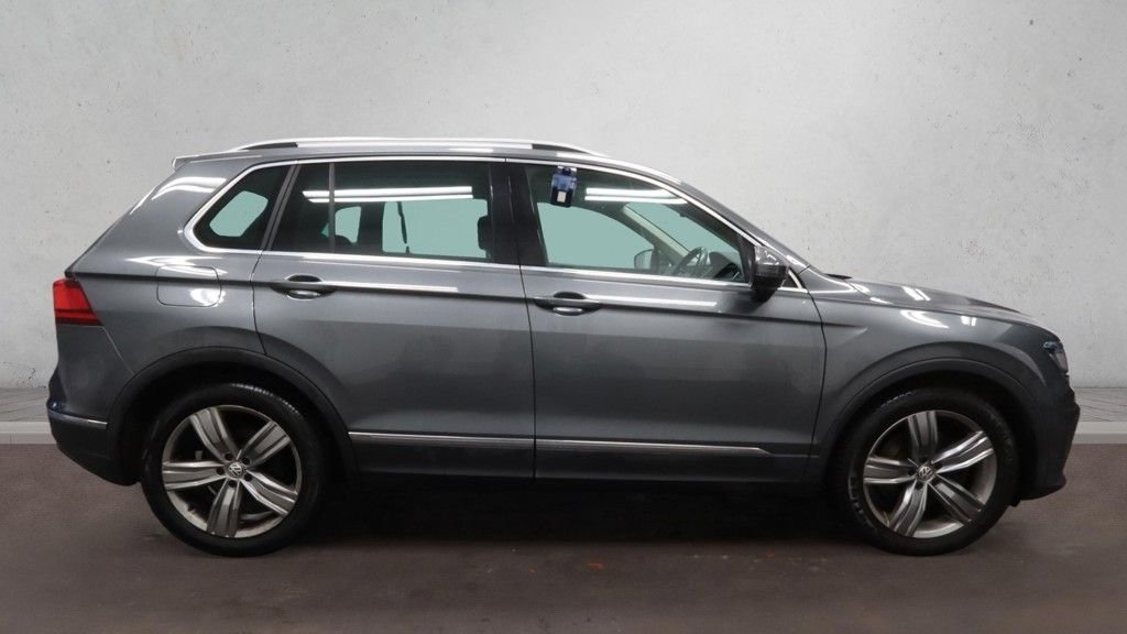 Used Volkswagen Tiguan 2019 for sale - 77557604: Photo 5