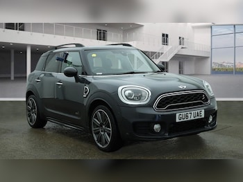 2017 (67) - 2.0 Cooper S SUV 5dr Petrol Auto ALL4 Euro 6 (s/s) (192 ps)