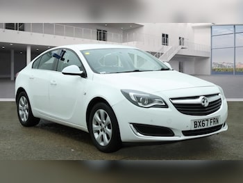 Vauxhall - Insignia