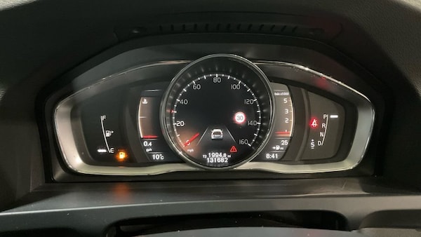 Used Volvo V60 2017 for sale - 76304140: Photo 10